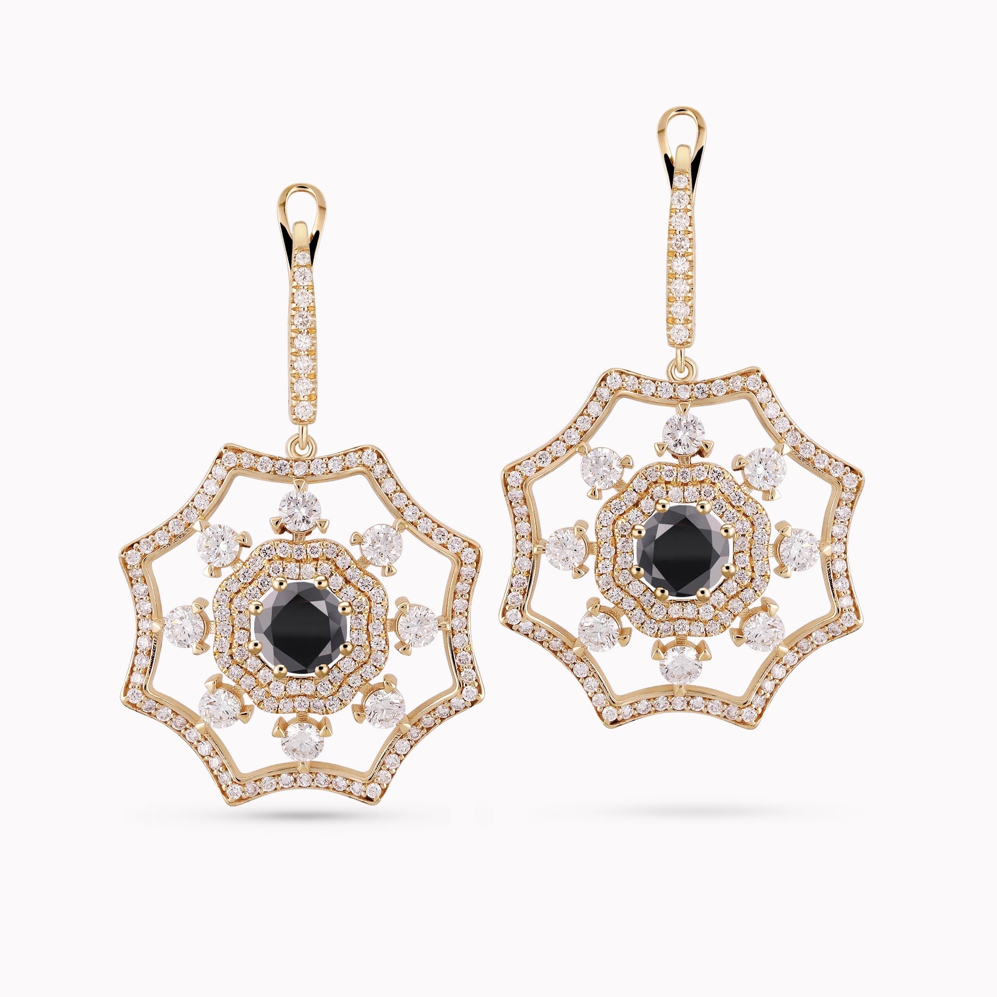 עגילי דיינה יהלום שחור - כפריס תכשיטים